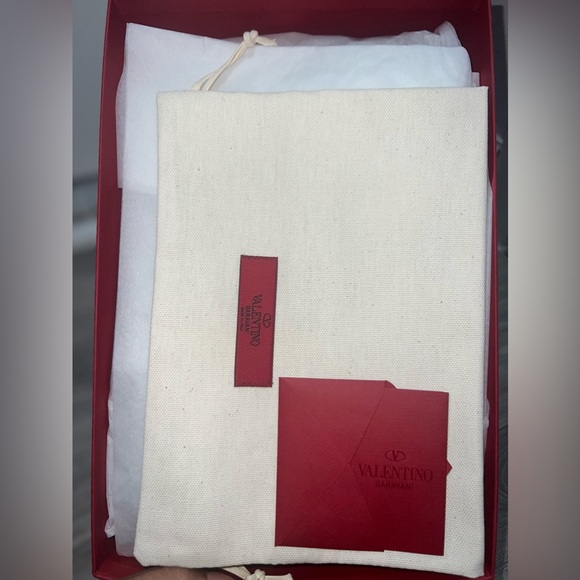 Double Rockstud Valentino Garavani Grainy Calfskin Wedge Sandal - NWT! 2023 - Picture 6 of 7